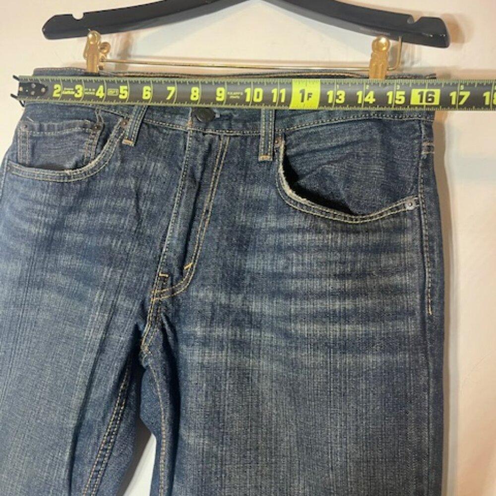Levi's Men's 559 Medium Wash Distressed Blue Jeans Sz W 32 L 30 - Picture 7 of 7